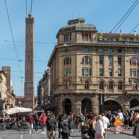 Pensión Nettuno Luxuryh - Bolognacentro Duomo And Bolonia